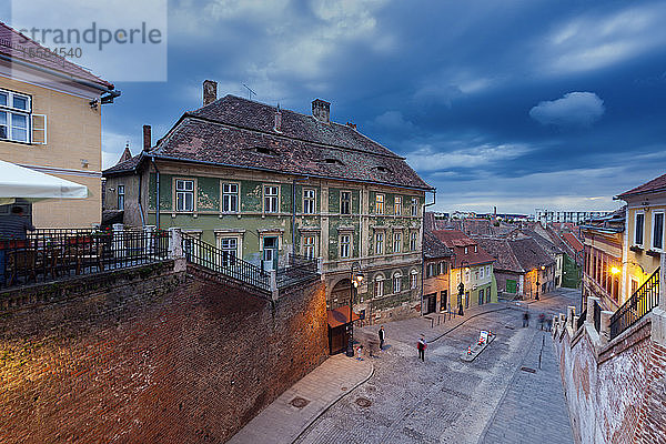 Straße in der Altstadt von Sibiu  Rumänien