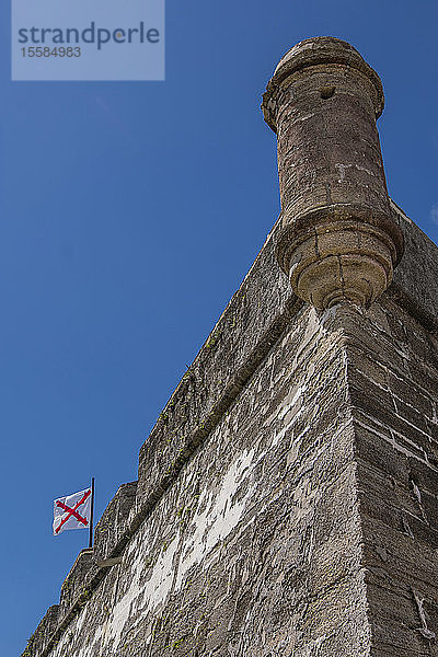 Kreuz von Burgund Flagge auf Castillo de San Marcos in St. Augustine  USA