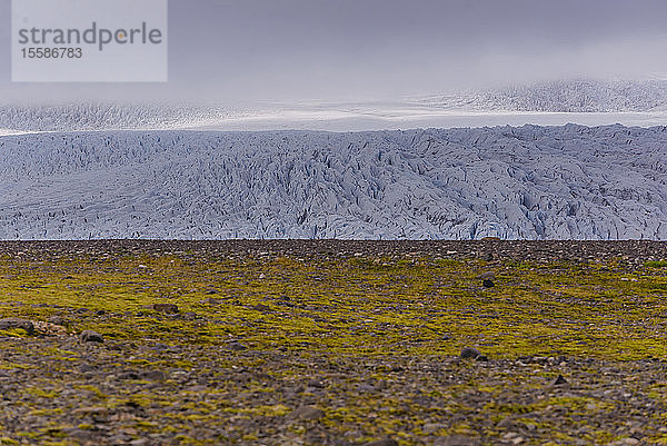 Landschaft mit Gletscher  Skaftafell  Austur-Skaftafellssysla  Island