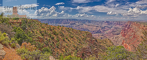 Blick auf den Grand Canyon östlich des historischen Watch Tower  verwaltet vom National Park Service  Grand Canyon National Park  UNESCO-Welterbe  Arizona  Vereinigte Staaten von Amerika