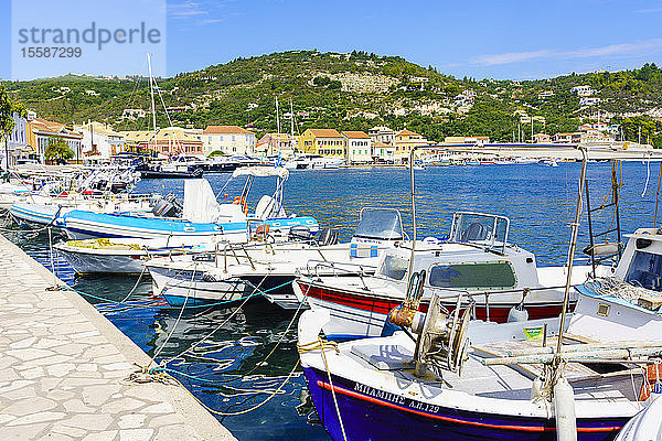 Die hübsche Stadt Gaios  der wichtigste Hafen auf der Insel  Paxos  Ionische Inseln  Griechische Inseln  Griechenland