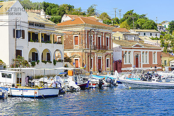 Die hübsche Stadt Gaios  der wichtigste Hafen auf der Insel  Paxos  Ionische Inseln  Griechische Inseln  Griechenland