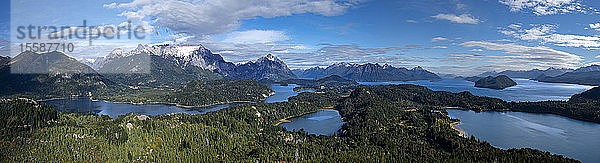 Panoramablick auf den Cerro Campanario  Bariloche  Patagonien  Argentinien  Südamerika