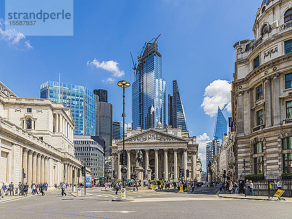 Blick auf Bank Junction mit der Royal Exchange in der City of London  London  England  Vereinigtes Königreich