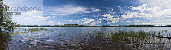 Wolken über dem Lake Umbagog  New Hampshire  USA