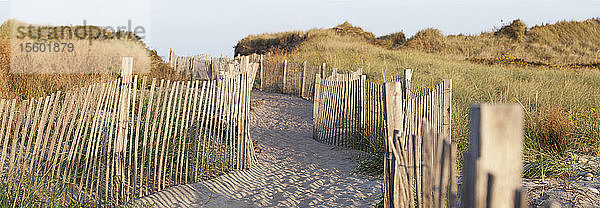 Sandzaun am Fred Benson Town Beach  Block Island  Rhode Island  USA