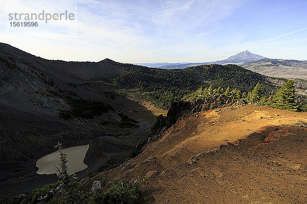 Der Blick aus dem Sattel von 3 fingered Jack nach Norden