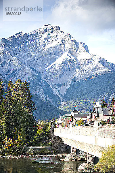 Die malerische Bergstadt Banff  Alberta  Kanada.