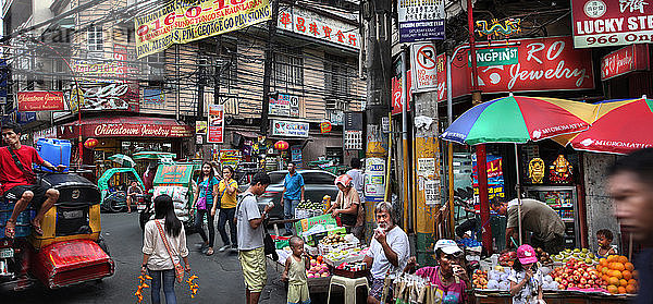 Straßenszene in Chinatown von Manila  Philippinen