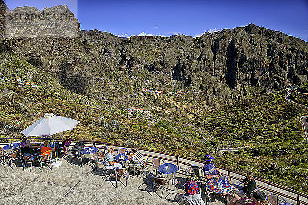High Angle View Of La Cruz De Hilda Bar auf Teneriffa  Kanarische Inseln