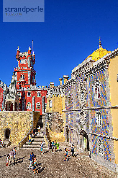 Das Schloss Pena Palace in Sintra  Portugal