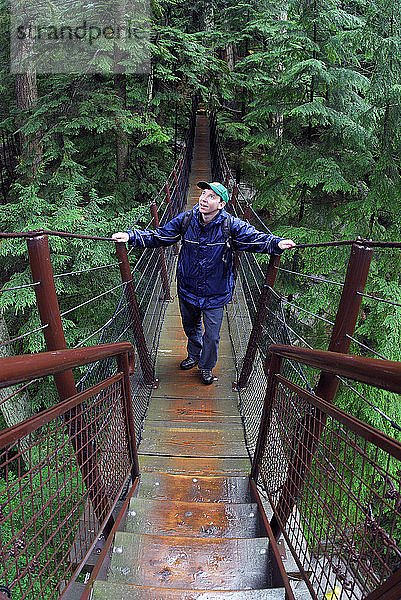 Panorama von der Capilano-Hängebrücke. Nord-Vancouver  Britisch-Kolumbien