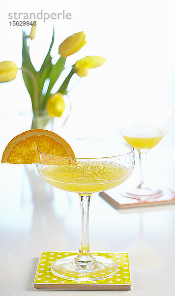 Cocktail mit Orangensaft
