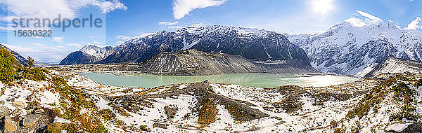 Neuseeland  Südinsel  Panoramablick auf den Mueller Lake