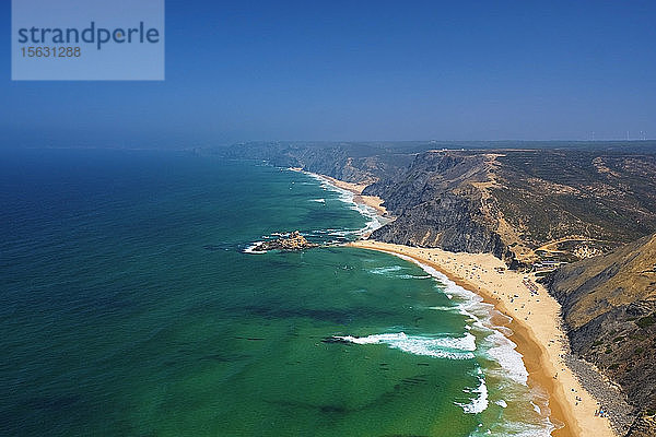 Portugal  Algarve  Luftaufnahme der StrÃ?nde von Castelejo und Cordoama im Sommer