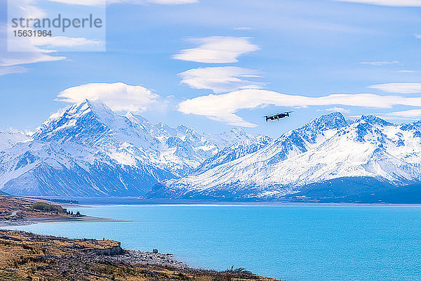 Neuseeland  Südinsel  malerische Berglandschaft des Pukaki-Sees