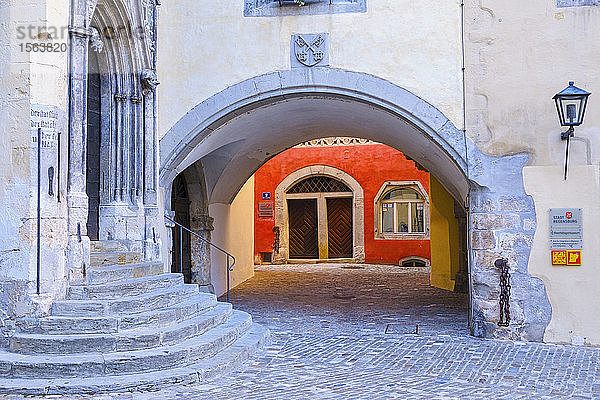 Altes Rathaus und Roter Herzfleck in Regensburg  Oberpfalz  Bayern  Deutschland