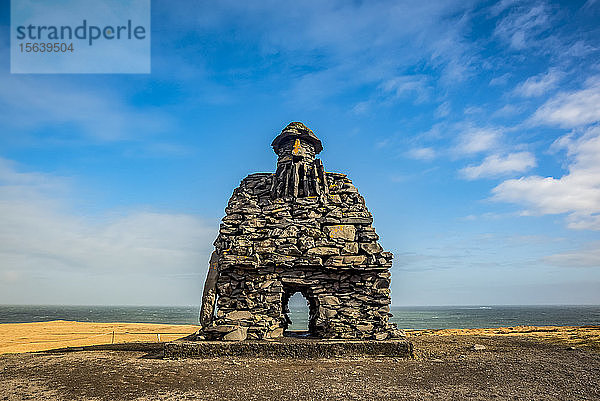 Riesige Statue von Barour Snaefellsas von Ragnar Kjartansson; Arnarstapi  Island