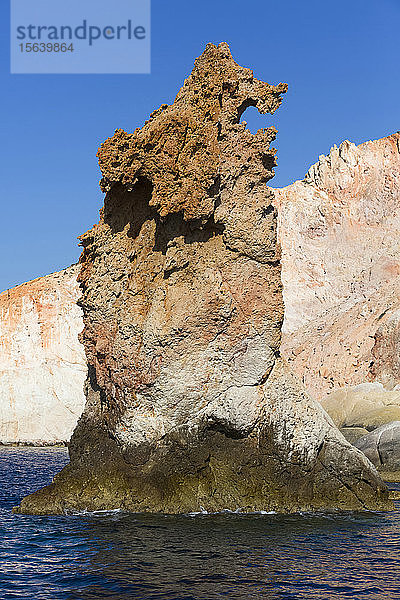 Felsformation Bär ; Insel Milos  Kykladen  Griechenland
