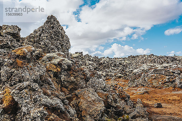 Lavafeld  Geothermisches Gebiet außerhalb der Blauen Lagune  Halbinsel Reykjanes; Island