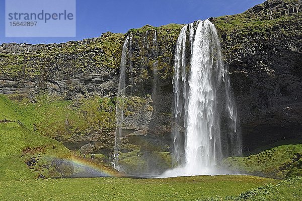 Seljalandfoss Wasserfall  Seljalandsa Fluss  Suðurland  Sudurland  Südisland  Island  Europa