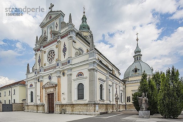 Marien-Wallfahrtskirche Basilika Maria Hilf  Marije Pomagaj  Nationalheiligtum  Brezje  Slowenien  Europa