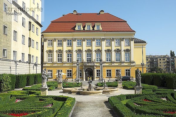 Königliches Schloss mit Gärten  Breslau  Polen  Europa