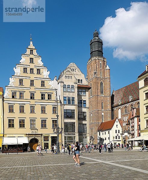 Historische Patrizierhäuser  Elisabethkirche am Rynek  Breslau  Polen  Europa
