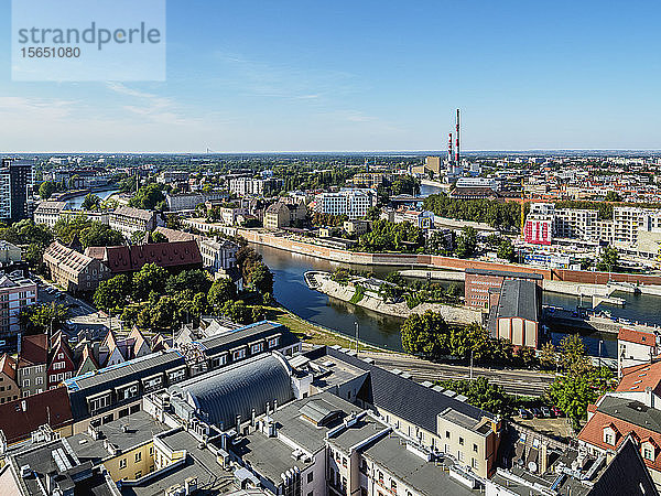 Skyline mit Oder  Blick von oben  Breslau  Woiwodschaft Niederschlesien  Polen