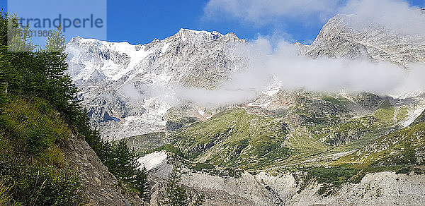 Italien  Westliche Alpen im Piemont  Monte Rosa Belvedere Gletscher 18