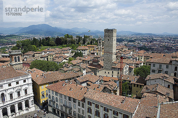 Die alte Oberstadt von Bergamo  Lombardei  Italien. Unesco-Welterbe