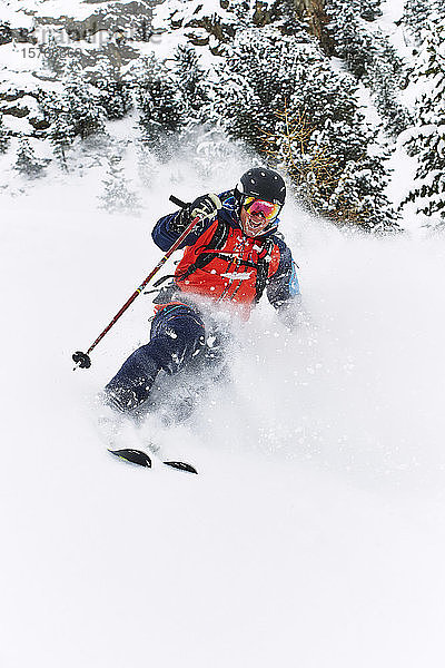 Skifahren und Schneeplantschen  Kühtai  Österreich