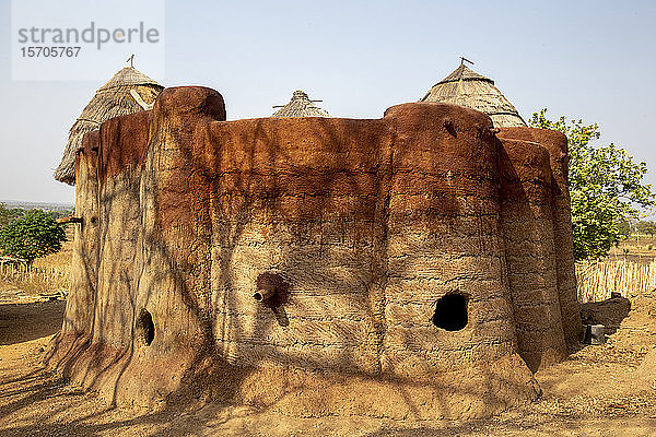 Batammariba-Gebäude in einem Dorf in Koutammakou im Norden Togos  Westafrika  Afrika