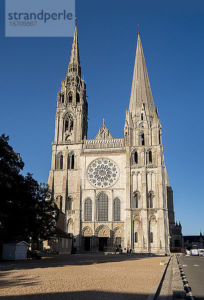 Kathedrale von Chartres  UNESCO-Weltkulturerbe  Chartres  Eure-et-Loir  Frankreich  Europa