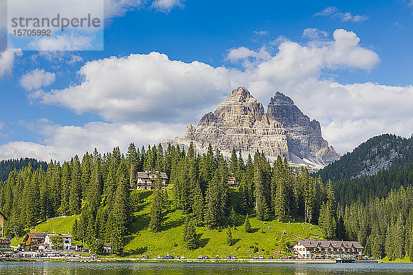 Drei Zinnen  UNESCO-Welterbe  Misurina-See  Provinz Belluno  Venetien  Italien  Europa