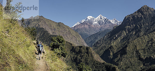 Wandern in der Myagdi-Khola-Schlucht  Dhaulagiri-Rundwanderung  Himalaya  Nepal