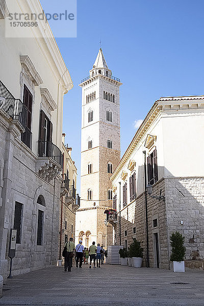 Italien  Apulien  Trani  Glockenturm der Kathedrale San Nicola Pellegrino