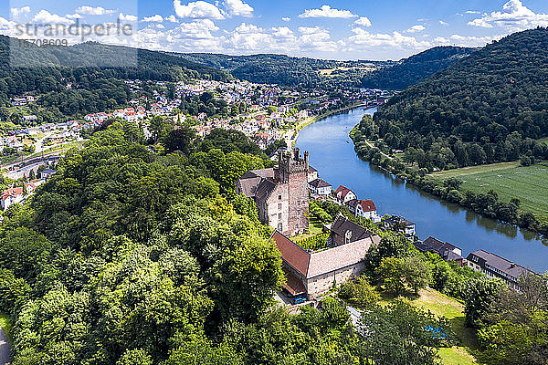 Deutschland  Baden-Württemberg  Neckarsteinach  Luftaufnahme der Mittelburg