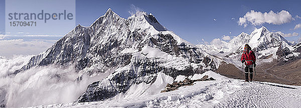 Tukuche Peak vom Dhampus Peak  Dhaulagiri Circuit Trek  Himalaya  Nepal