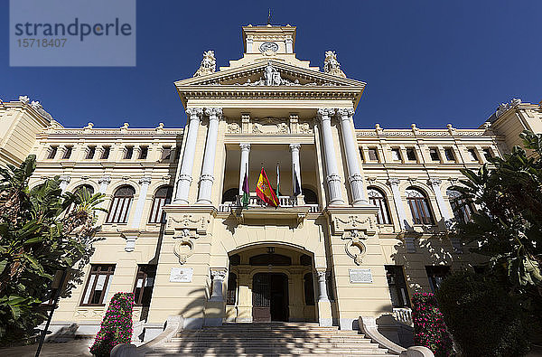 Spanien  Provinz Malaga  Malaga  Fassade des verzierten Rathauses