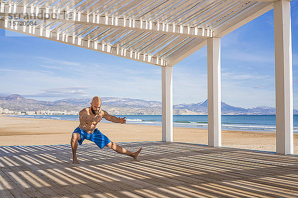 Sportlertraining am Strand