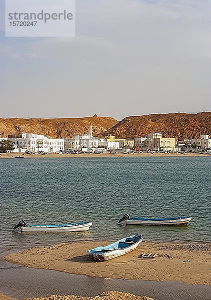 Naturhafen  Fischerboote  Sur  Provinz Ash Sharqiyah  Sultanat Oman