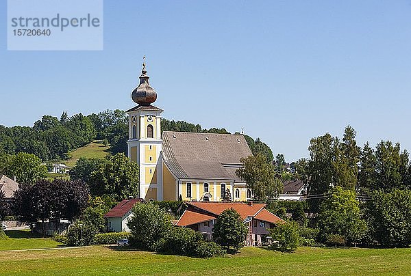 Kirche St. Stephan  Ottnang  Hausruckviertel  Oberösterreich  Österreich  Europa