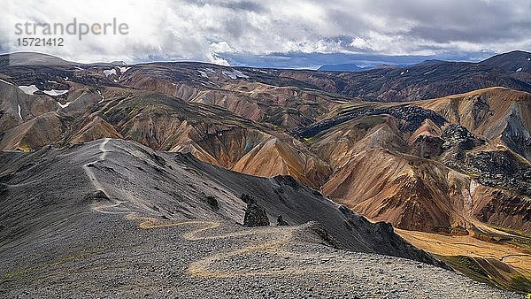 Schlucht Grænagil im vulkanischen Gebiet von Bláhnúkur  Landmannalaugar  Südisland  Island  Europa