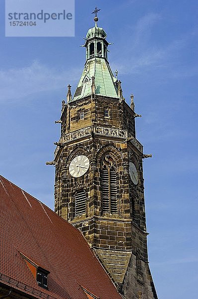 Glockenturm  gotische Stadtkirche  Altstadt  Roth  Mittelfranken  Franken  Bayern  Deutschland  Europa