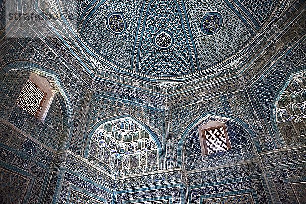 Innenansicht Mausoleum  Grabmal von Shah-i-Zinda  Samarkand  Provinz Samarqand  Usbekistan  Asien