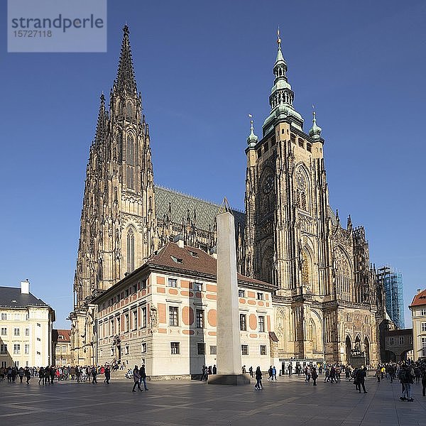 St. Veitsdom  Prager Burg  Prag  Böhmen  Tschechische Republik  Europa