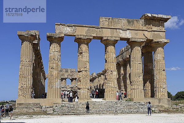 Archäologischer Park  Tempel E  Marinella  Selinunte  Sizilien  Italien  Europa