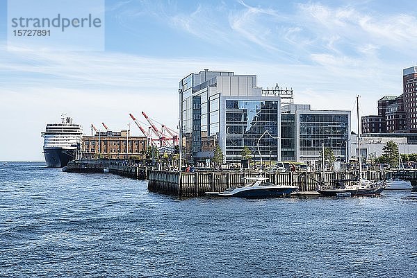 Hafengebiet von Halifax  Nova Scotia  Kanada  Nordamerika