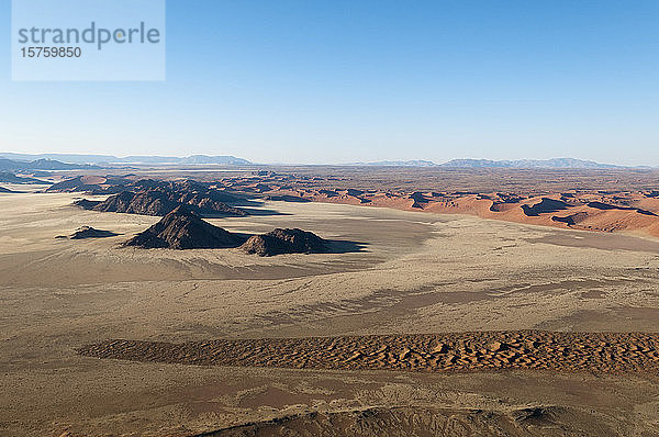 Luftaufnahme  Namib Naukluft Park  Namib Wüste  Namibia